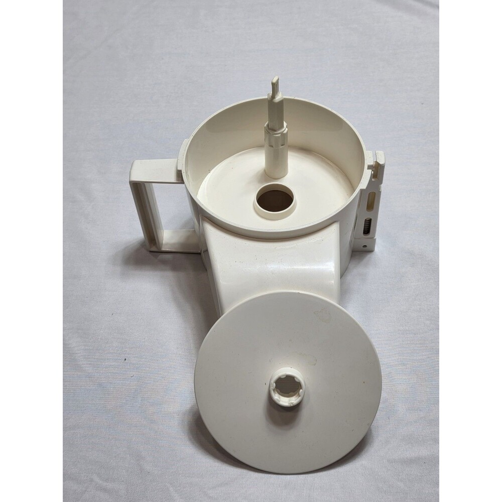 Vintage DLC-507TX/DLC504TX Cuisinart LPP Continuous-Feed Chute / Lid